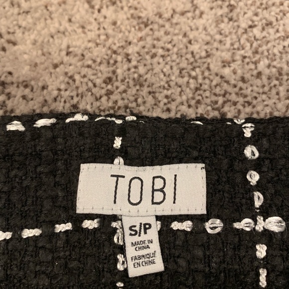Tobi | Tweed Check Mini Skirt - Picture 3 of 4